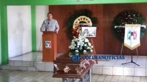pri-colima-rinde-homenaje-a-luis-avila