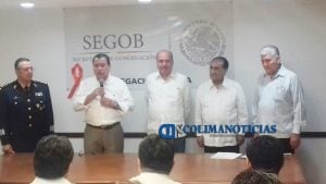 toma-protesta-nuevo-delegado-de-segob-en-colima-y-llama-a-colimenses-cerrar-filas-en-torno-a-epn