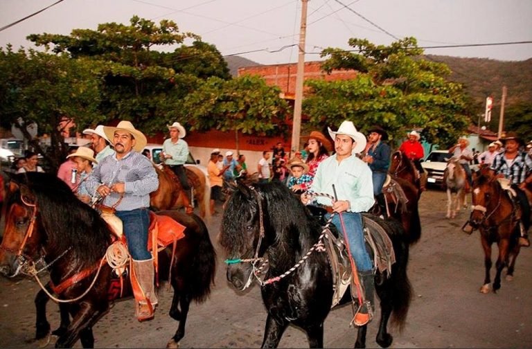 Cabalgata para el 25 de noviembre forman parte de los máximos festejos de Armería