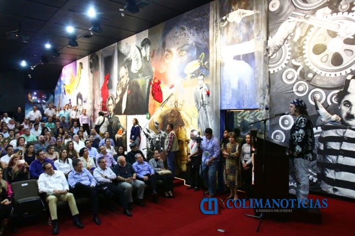Inauguran mural sobre cine de Waldo Saavedra