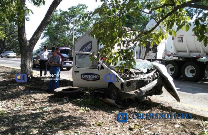 choque a la entrada de colima-autopista
