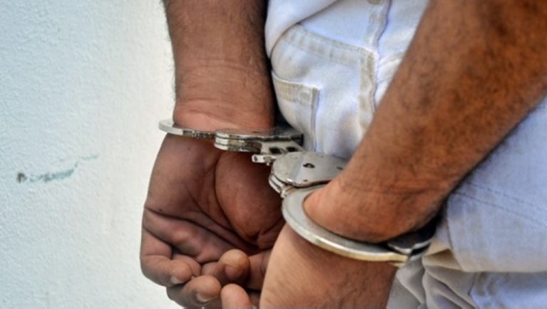 A la celda preventiva por violento