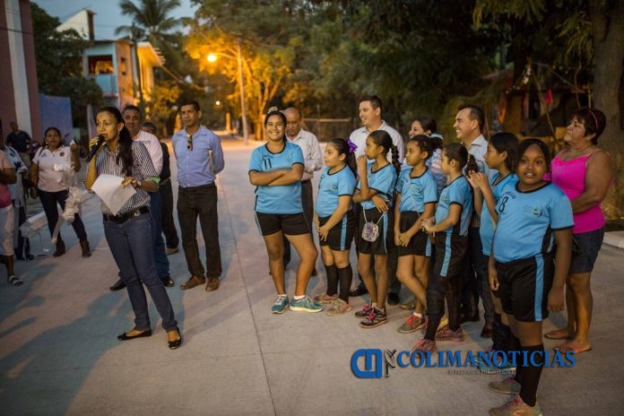 entregan obras en Manzanillo