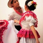 bailarines folclor