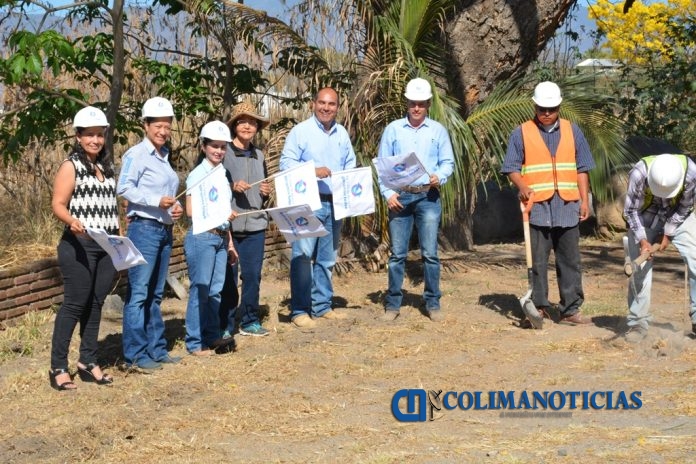 construcción de andador peatonal La Villa Comala