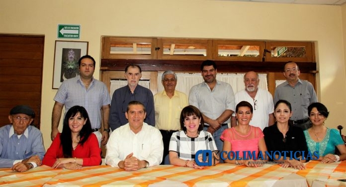 Presenta Alicia López acciones del CEDEEFU a 100 por Colima_c