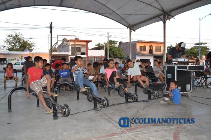 Cine Móvil ToTo recorrió municipios de Colima con una propuesta cultural y ecológica (2)