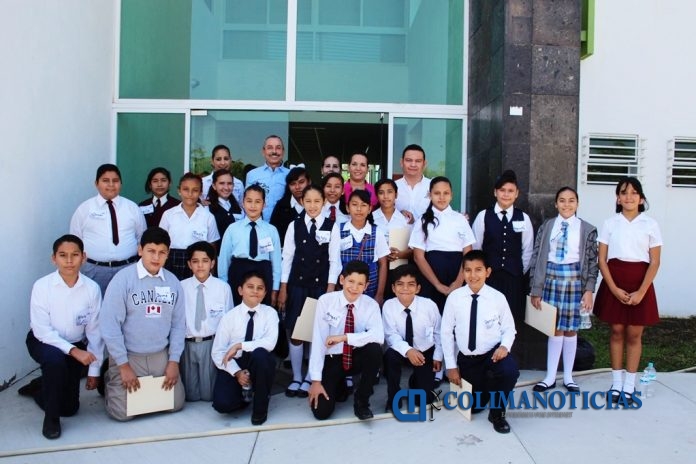 PARALMENTO INFANTIL EN TECOMAN