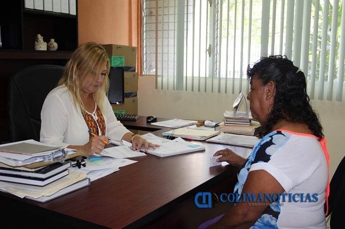 DIF TECOMAN adultos mayores
