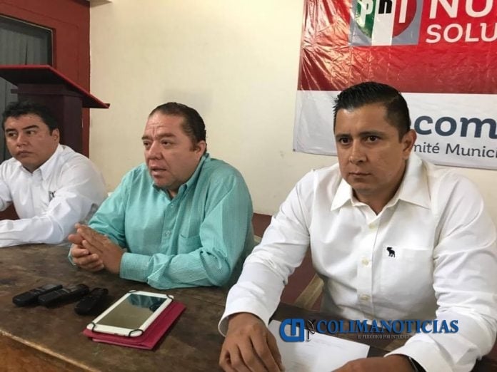 Ex oficial Mayor Efraín Gudiño se suma a las filas del PRI