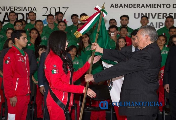 0116.AGOSTO.2017_Abanderamiento Universidad Mundial 2017