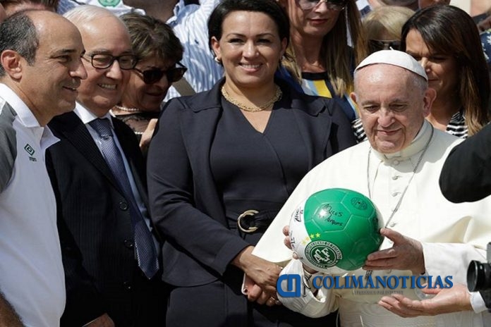 0360.AGOSTO.2017_Chapecoense visita a Papa Francisco