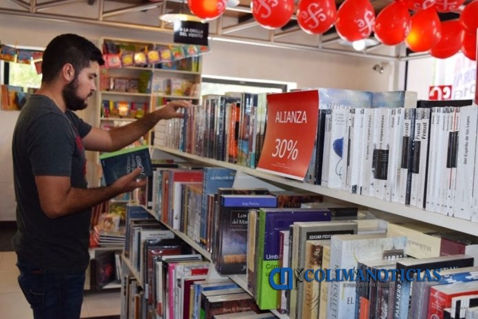 Gran Venta Nocturna en la Librería del FCE será este jueves