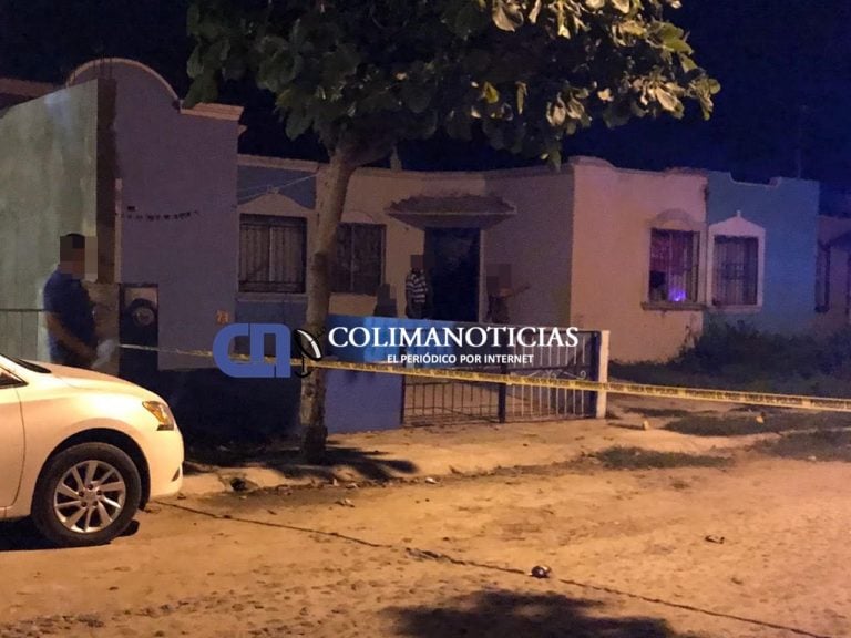 Balean dos en La Joya, en Manzanillo