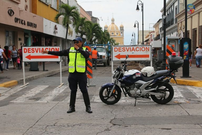 Existen alternativas viales permanentes por la remodelación de la calle Madero