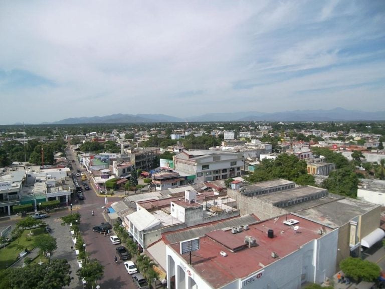 Comuna tecomense advierte sobre sanciones a construcciones irregulares