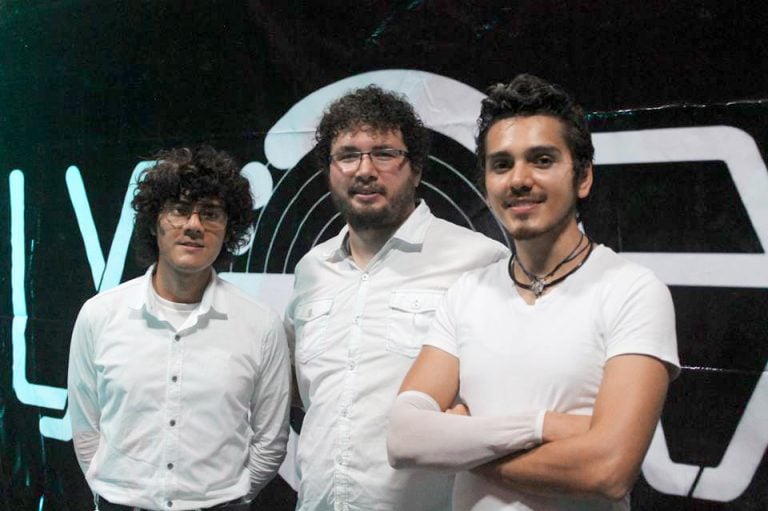Presenta grupo “Lyrean” álbum debut “Manto estelar”