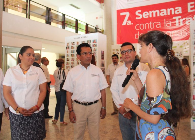 Realizan exposición fotográfica en la PGJ