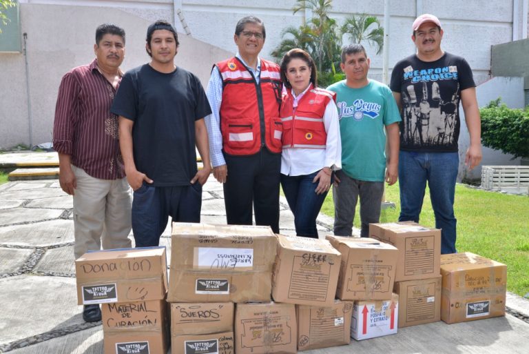Continúa UdeC recibiendo víveres para damnificados