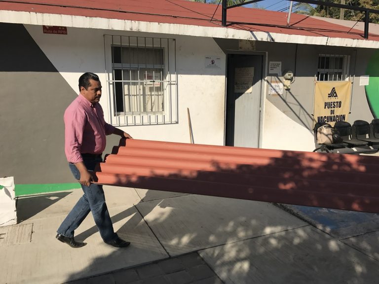 Pide el diputado local Eusebio Mesina honestidad a constructores que realizan obra pública