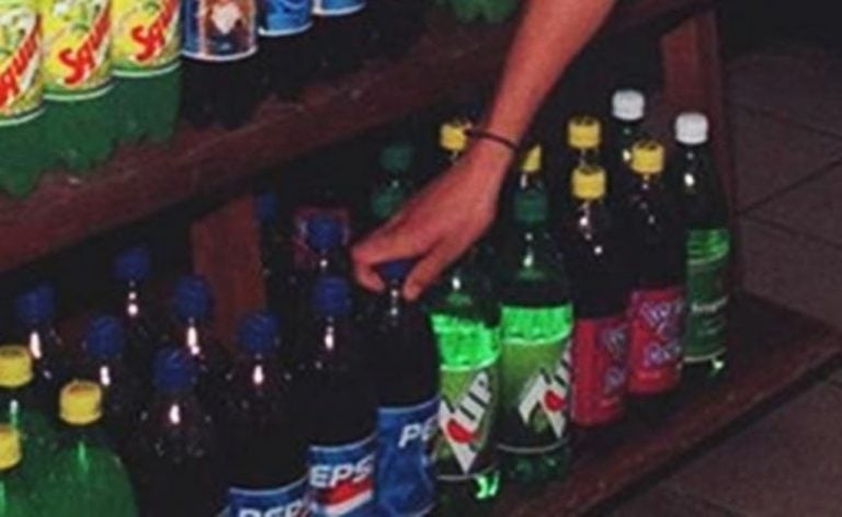 Detienen distribución de 7 Up en Baja California