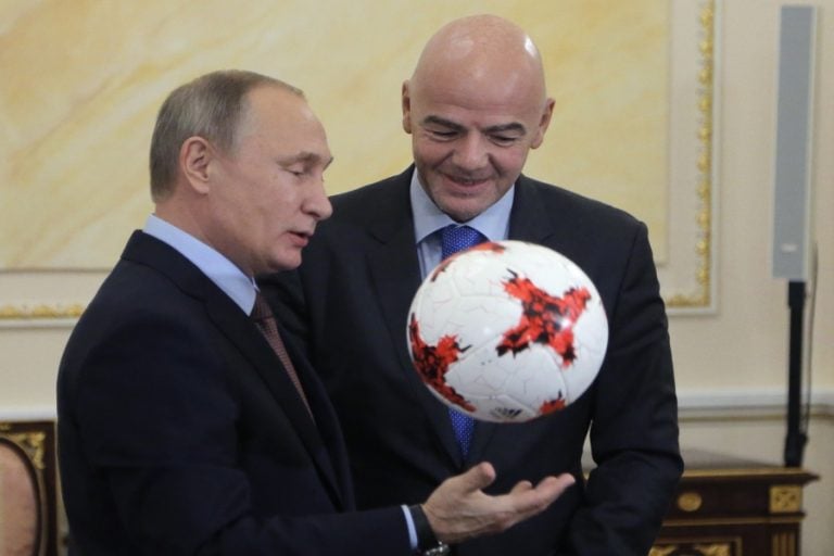 Retrasos para Mundial son inaceptables, considera Putin