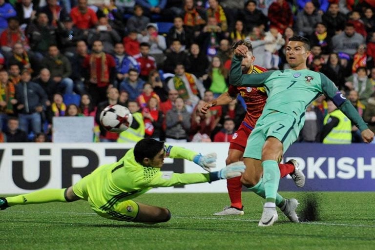 Cristiano le devuelve el alma al cuerpo a Portugal