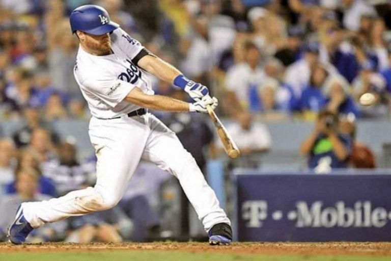 Los Dodgers barren a Arizona en la serie divisional