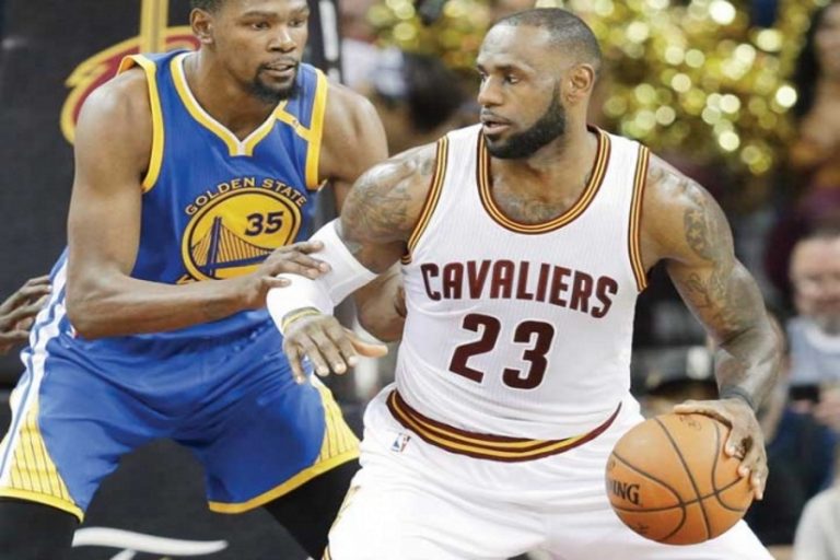 Inicia la batalla en la NBA; los Warrios, a defender su título