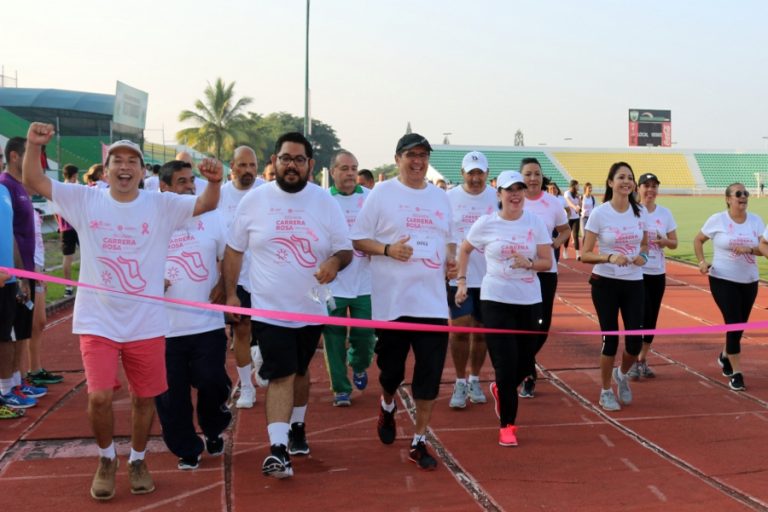 Universidad de Colima celebra la Segunda Carrera Rosa con Causa