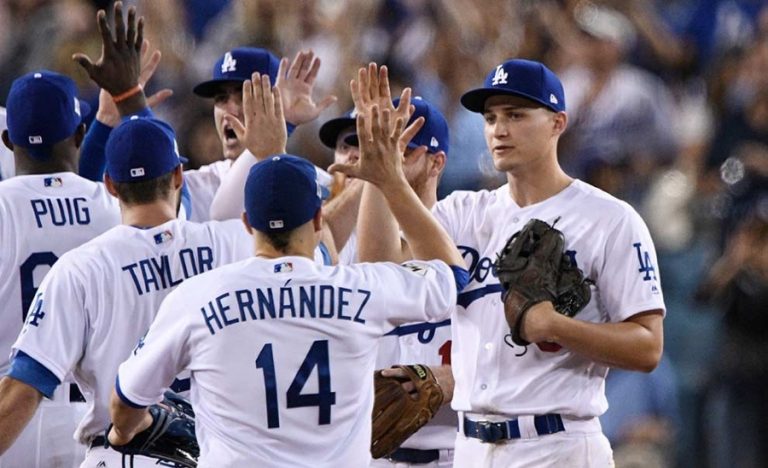 Dodgers toman ventaja sobre Astros en la Serie Mundial