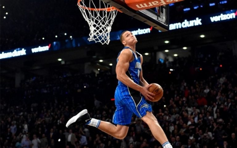 Aaron Gordon brilla en victoria de Orlando sobre los Nets
