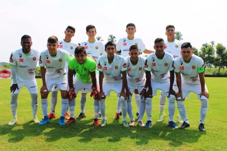 Palmeros FC y Tecomán triunfan a domicilio