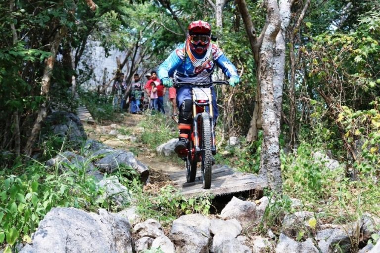 Raymundo Fournier, triunfa en Primera Fecha del Campeonato Regional de Downhill