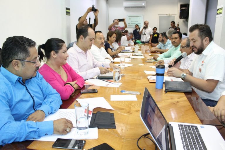 Ante Consejo Ciudadano para Seguridad, comprometen diputados más presupuesto