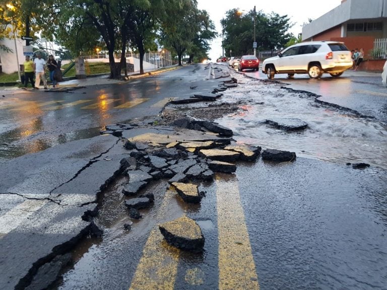 Lluvias destrozan obra recién inaugurada por el Ayuntamiento de Villa de Álvarez