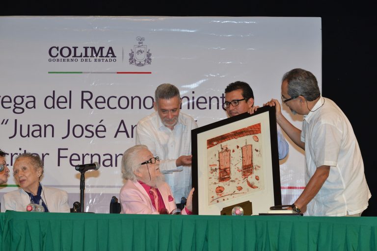 Con homenaje a Fernando del Paso concluye el Festival Internacional de la Palabra