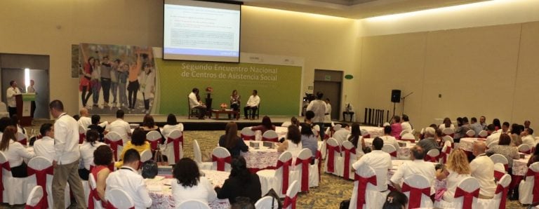 El fortalecimiento familiar, idóneo para el desarrollo de la niñez: DIF Estatal