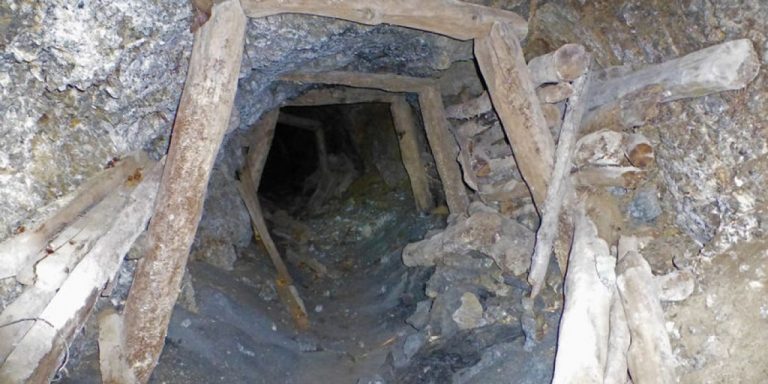 De Último Momento; Derrumbe en mina de carbón en Coahuila; hay dos desaparecidos y dos heridos