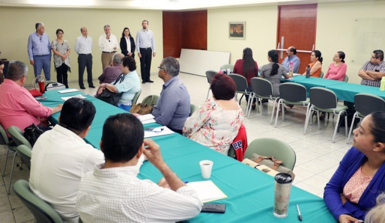 Realizan taller para mejorar evaluación del desempeño docente en el aula: SE