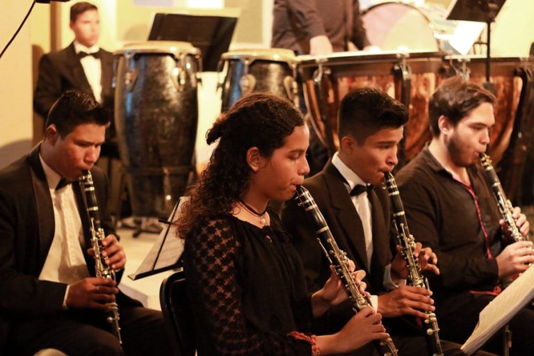 Ofrece Banda Sinfónica de la UdeC concierto de solistas, en el MUAP
