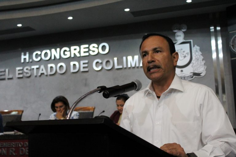 Proponen que Comisión que protege periodistas sea órgano constitucional