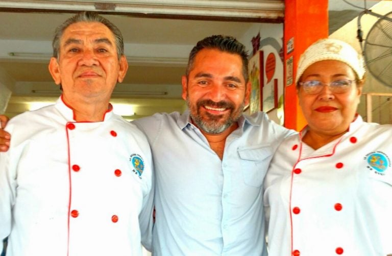 Antojitos Jarochos en Manzanillo, gracias a los Sierra Reyes