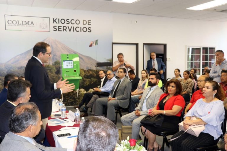 Gobernador escucha a migrantes colimenses radicados en California  