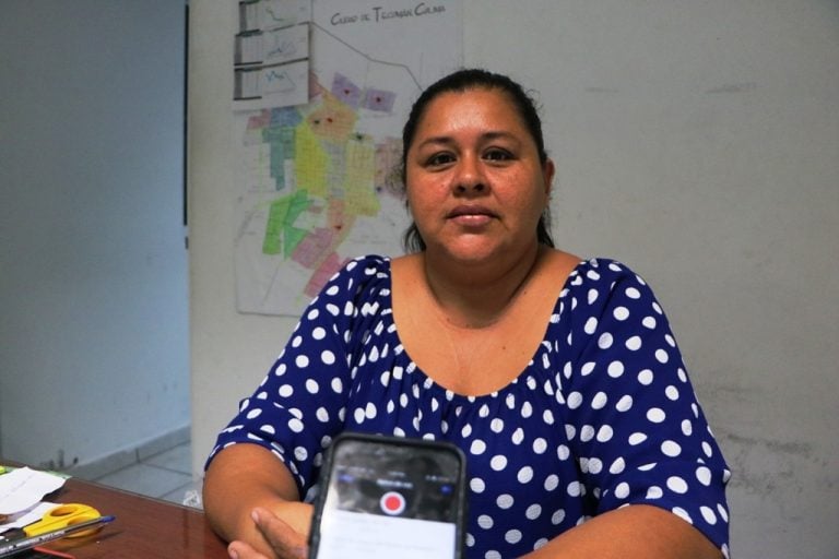 Avanza regularización de comerciantes en Tecomán