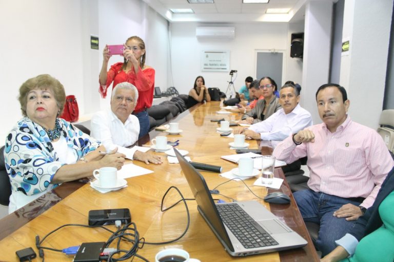 Presenta el INEE a Comisión de Educación del Congreso resultados de pruebas Planea