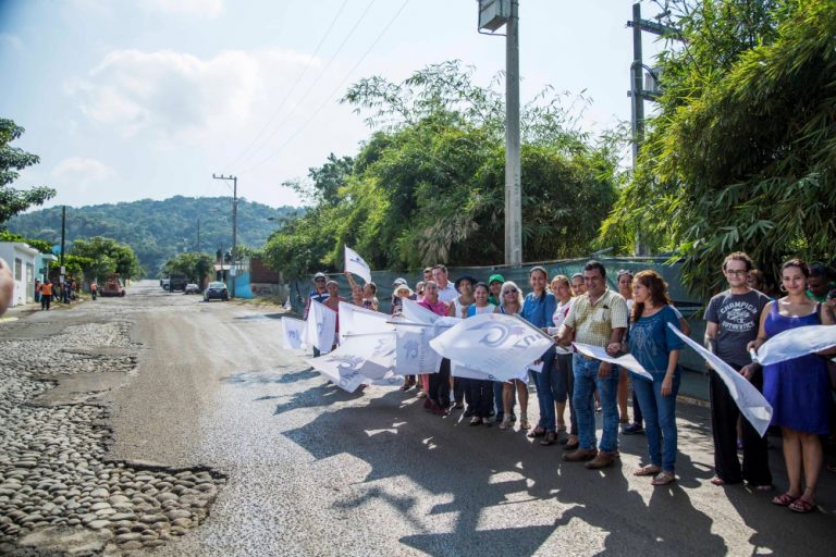 Inicia Gaby Benavides obras en Valle Paraíso