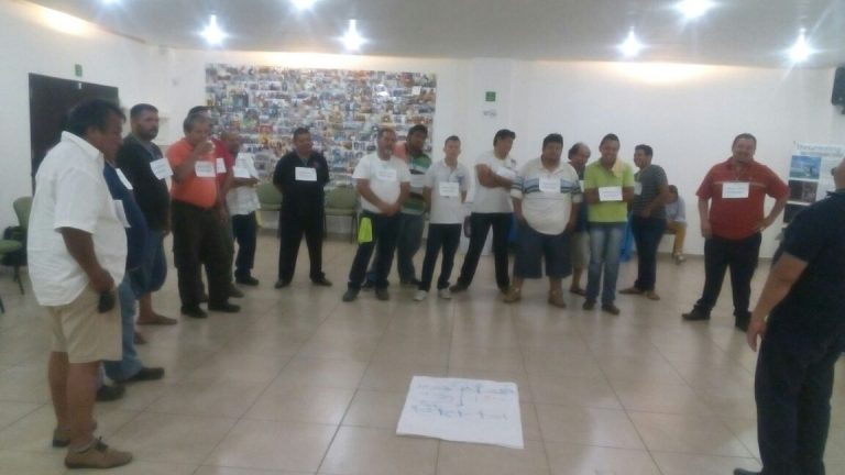 Operadores del transporte urbano reciben capacitación