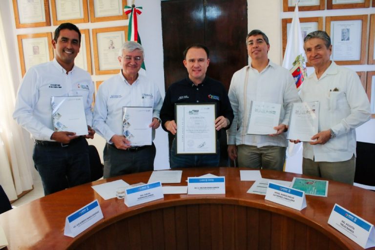 Entregan certificado PROSARE al Ayuntamiento de Colima