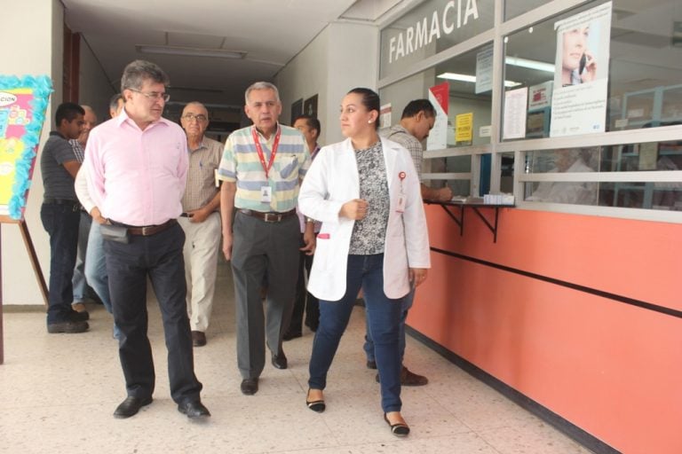 Continúan mejoras para la salud en Ixtlahuacán
